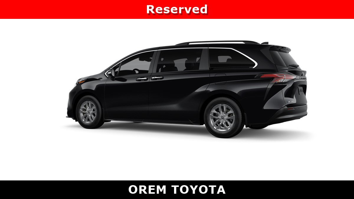 New 2026 Toyota Sienna XLE AWD/4WD image 5