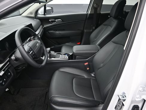 New 2026 Kia Sportage EX image 14