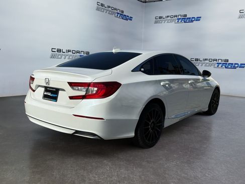 Used 2018 Honda Accord LX image 5