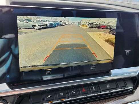 Used 2025 Chevrolet Silverado 1500 LT image 19