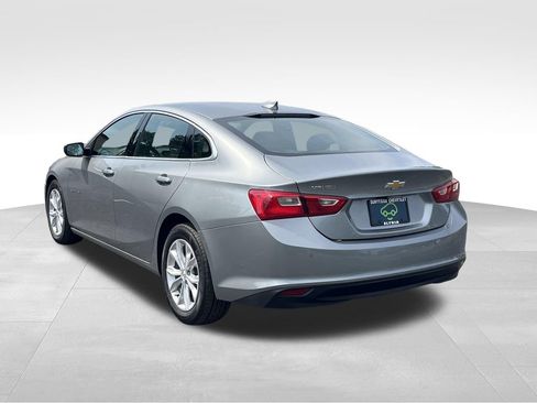 Used 2025 Chevrolet Malibu LT FWD image 5