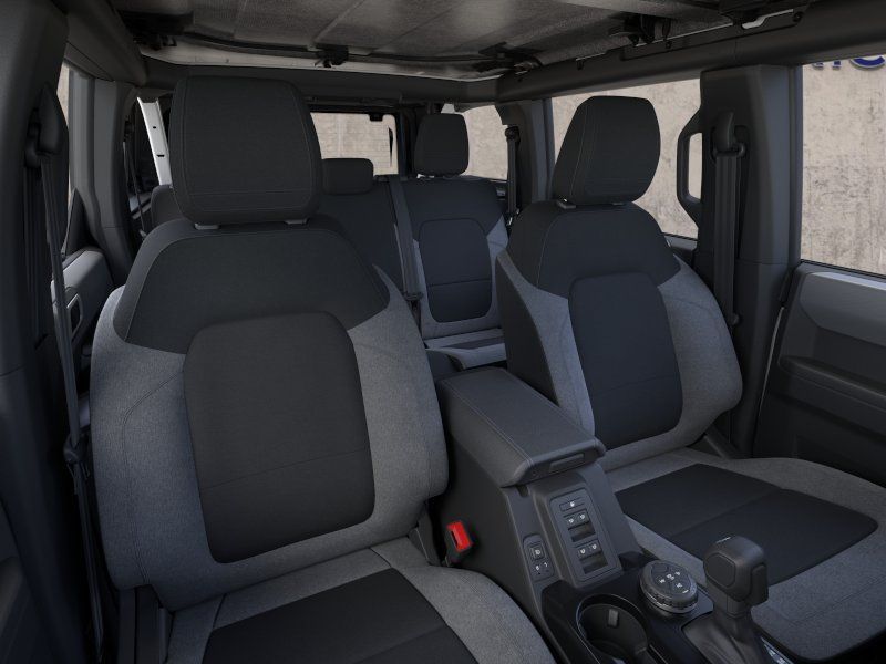 New 2026 Ford Bronco 4-Door AWD/4WD image 10