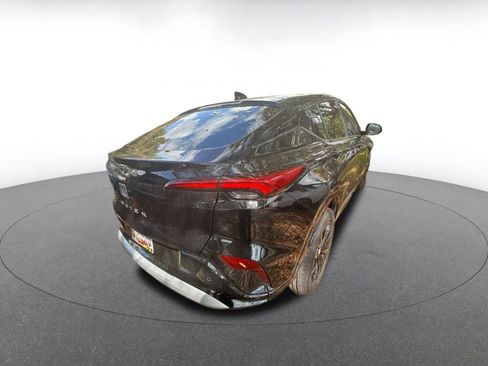 Used 2025 Buick Envista Sport Touring image 5