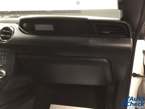 Used 2017 Ford Mustang Convertible image 39