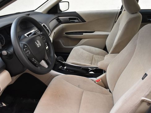 Used 2013 Honda Accord LX image 17