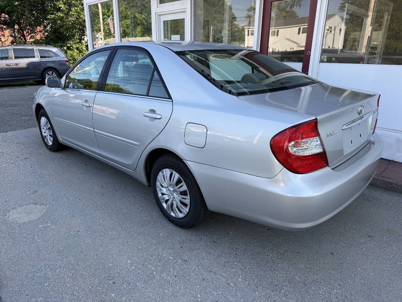 Used 2003 Toyota Camry LE FWD image 4