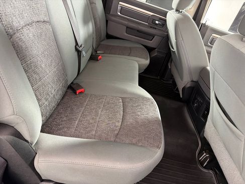 Used 2017 RAM 1500 Big Horn AWD/4WD image 19