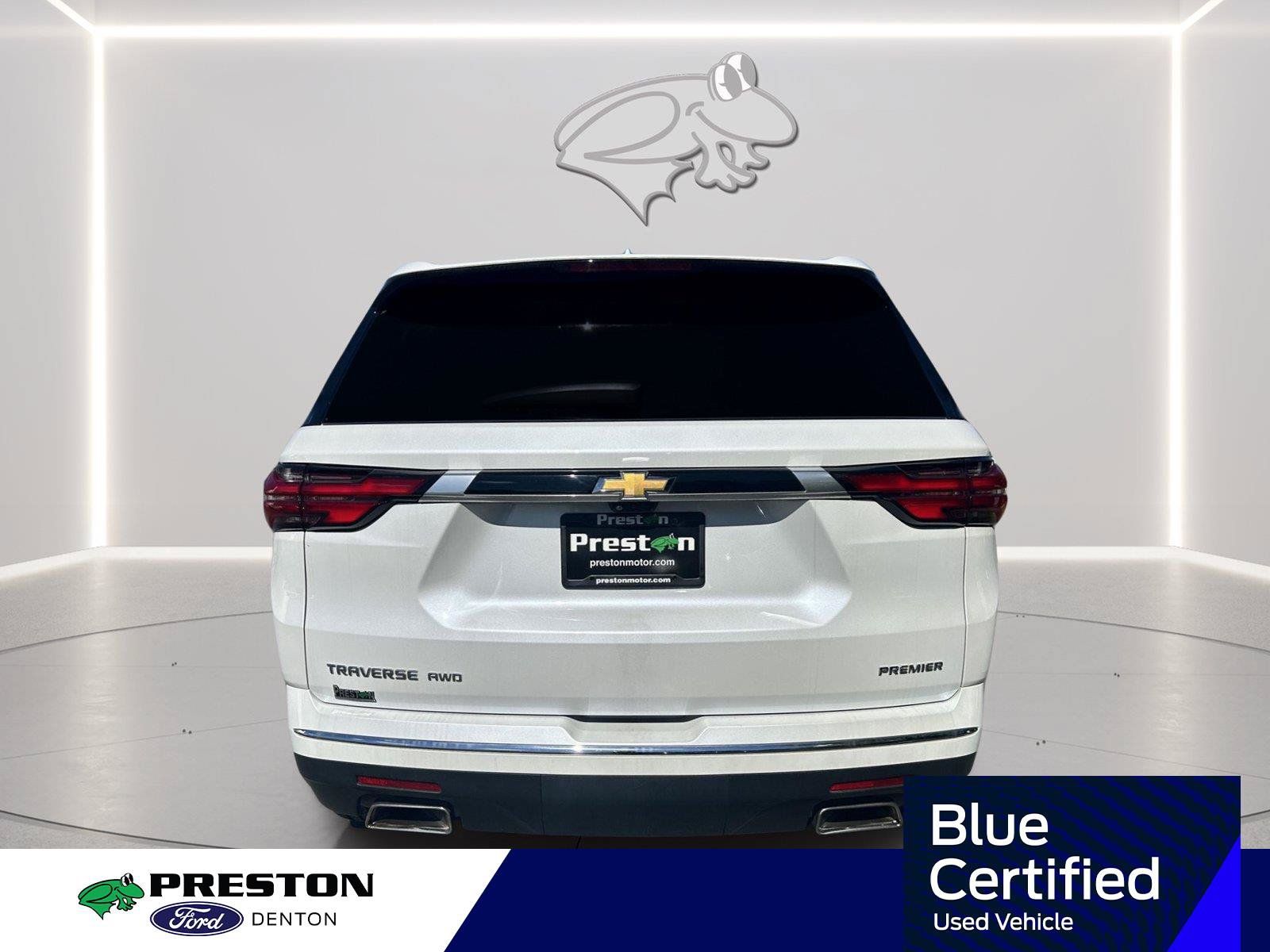 Used 2023 Chevrolet Traverse Premier AWD/4WD image 4