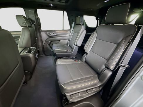 Used 2024 Chevrolet Tahoe Premier w/ Premium Package AWD/4WD image 25
