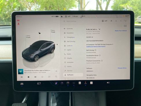 Used 2023 Tesla Model Y Performance AWD/4WD image 2