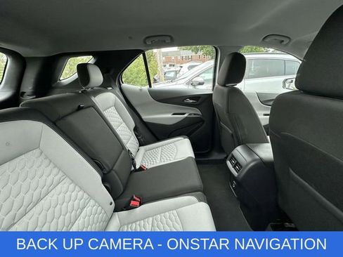 Used 2019 Chevrolet Equinox LS FWD image 3