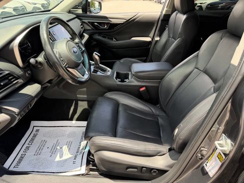 Used 2022 Subaru Outback Limited AWD/4WD image 24