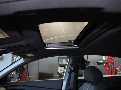 Used 2024 Honda Accord Sport image 23
