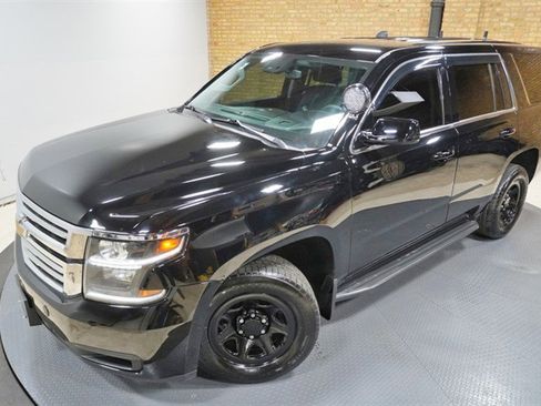 Used 2020 Chevrolet Tahoe 4WD w/ Enhanced Driver Alert Package image 2