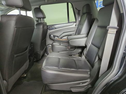 Used 2018 Chevrolet Tahoe LT w/ RST Edition image 20