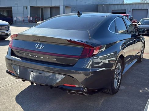 Used 2023 Hyundai Sonata SEL w/ Cargo Package image 10