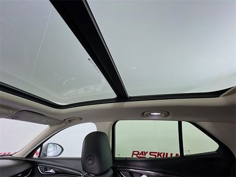 Used 2021 Buick Envision Essence w/ Technology Package I image 26