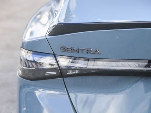 New 2026 Nissan Sentra SR FWD image 9