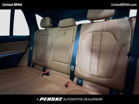 Used 2021 BMW X5 xDrive45e w/ Premium Package image 13