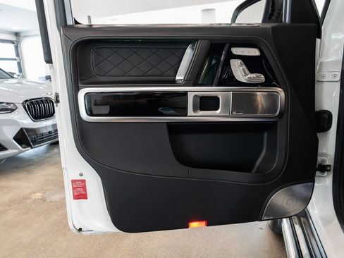 Used 2020 Mercedes-Benz G 550 image 17