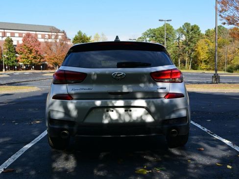 Used 2019 Hyundai Elantra GT N Line image 7