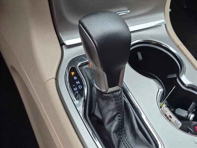 Used 2018 Jeep Grand Cherokee Limited w/ Luxury Group II AWD/4WD image 12