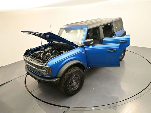 Used 2025 Ford Bronco Badlands AWD/4WD image 36