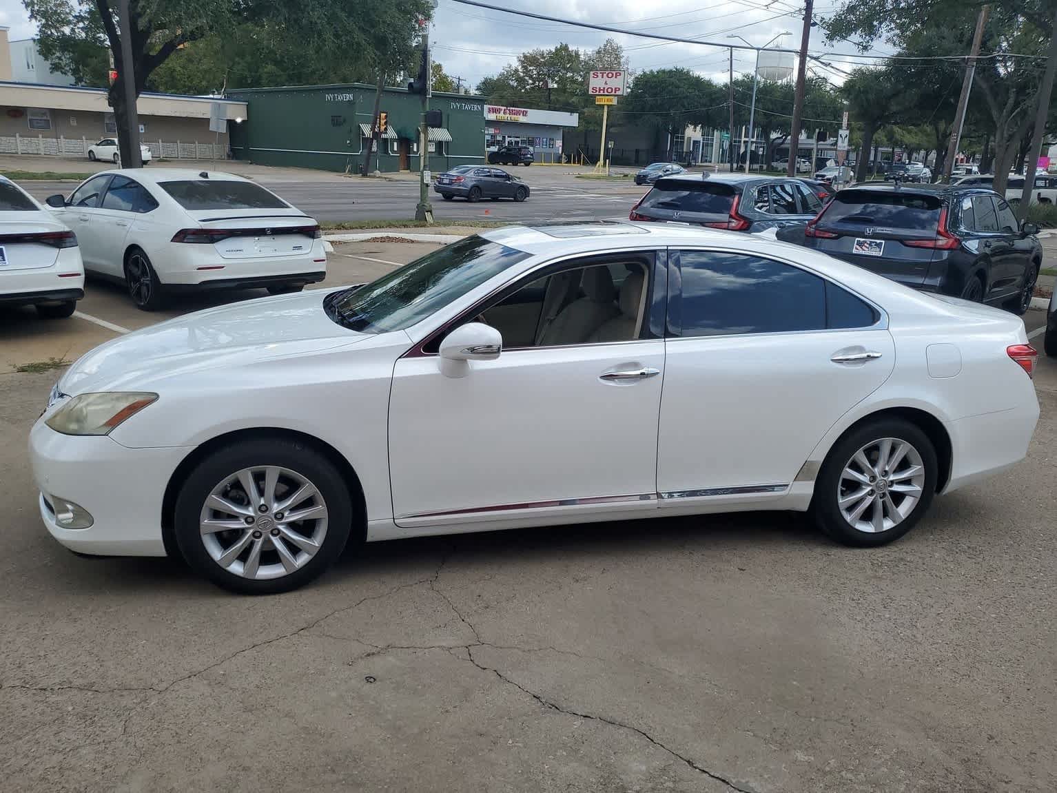 Used 2012 Lexus ES 350 FWD image 3