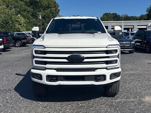Used 2025 Ford F250 Platinum AWD/4WD image 2