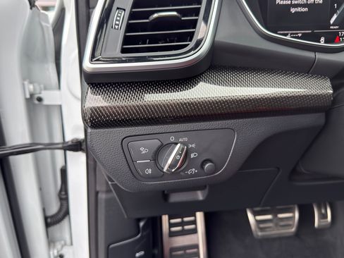 Certified 2024 Audi SQ5 Premium Plus image 18