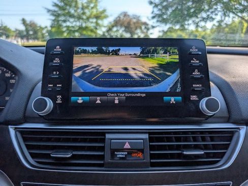 Used 2018 Honda Accord EX-L image 25