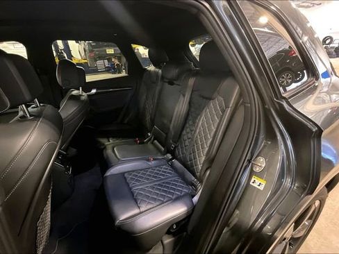 Used 2019 Audi SQ5 Premium Plus w/ Premium Plus Package image 26