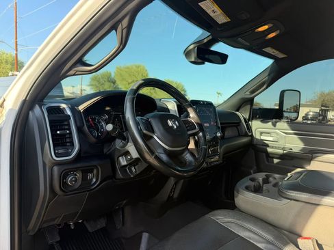 Used 2021 RAM 2500 Big Horn w/ Level 1 Equipment Group AWD/4WD image 19