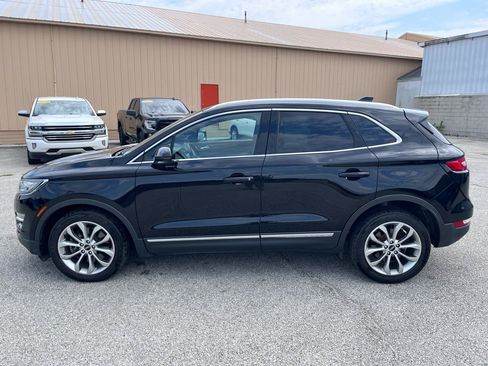 Used 2018 Lincoln MKC Select w/ Lincoln MKC Climate Package AWD/4WD image 6