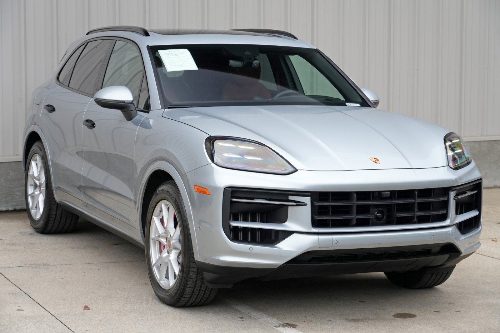 Used 2025 Porsche Cayenne S AWD/4WD image 59