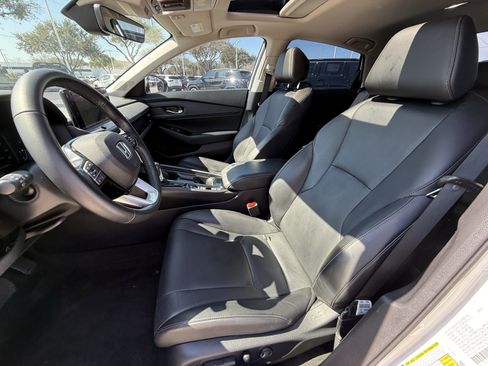 Used 2023 Honda Accord Touring image 29