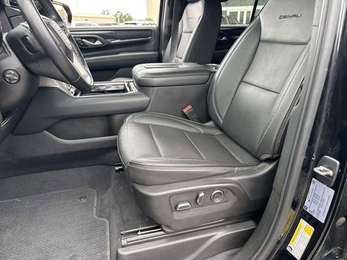 Used 2021 GMC Yukon Denali w/ Denali Premium Package RWD image 21