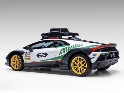 Used 2024 Lamborghini Huracan Sterrato AWD/4WD image 6