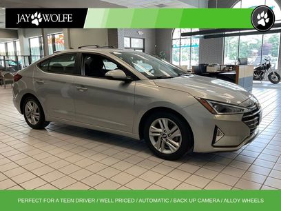 Used 2020 Hyundai Elantra SEL w/ Cargo Package (C1)