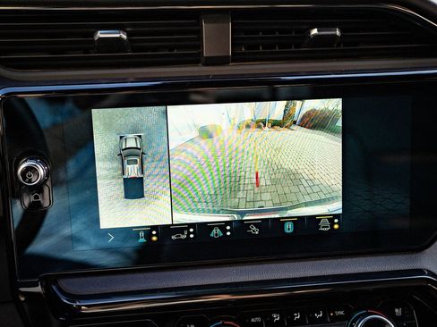 Used 2022 GMC Sierra 1500 AT4 w/ AT4 Premium Package image 31