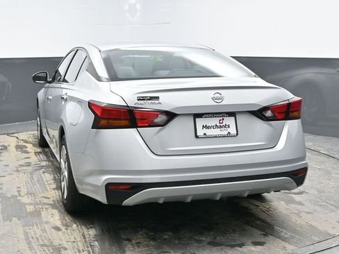 Used 2021 Nissan Altima 2.5 S image 5