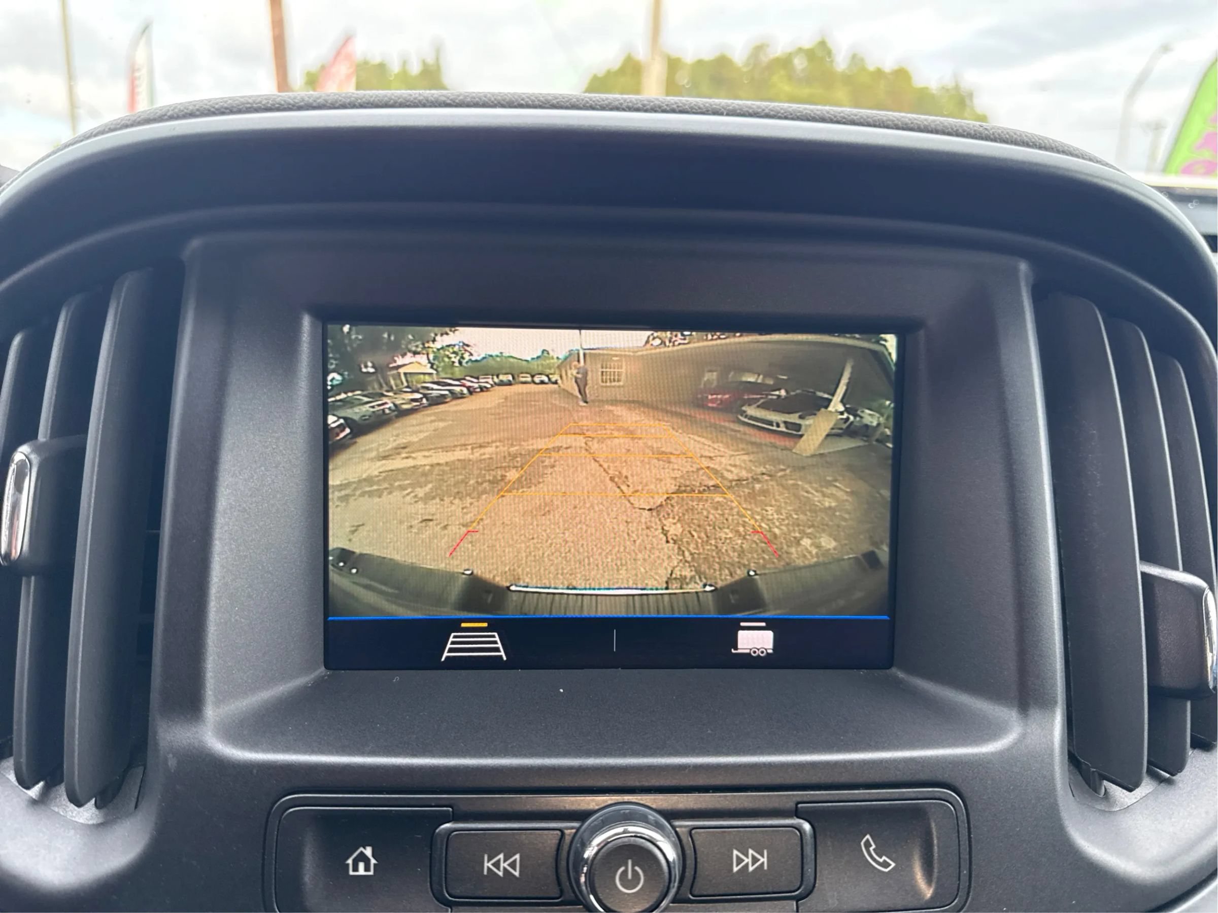 Used 2022 Chevrolet Colorado W/T w/ WT Convenience Package RWD image 30