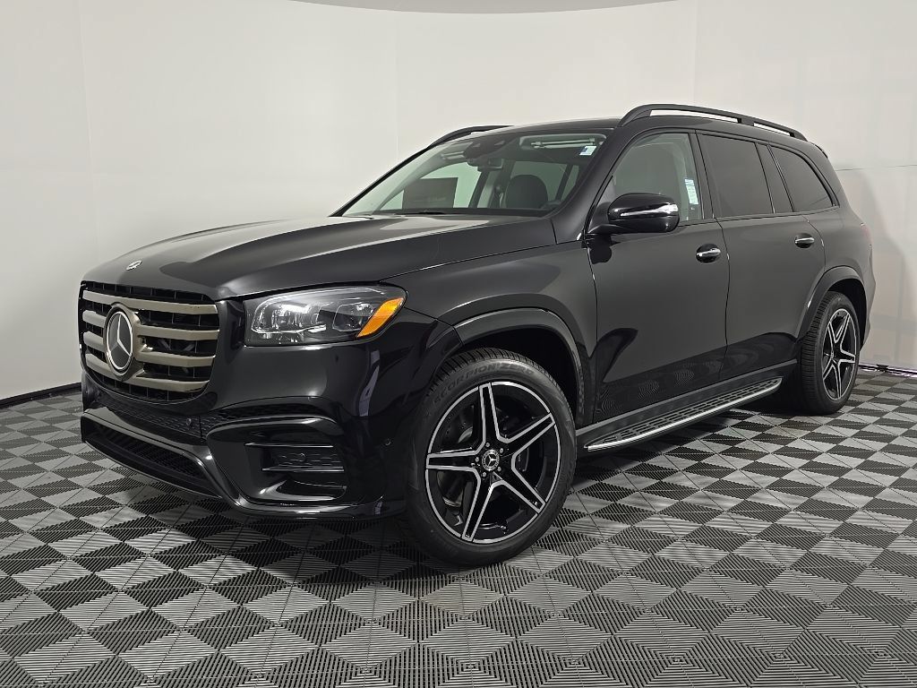 Used 2026 Mercedes-Benz GLS 450 4MATIC image 1