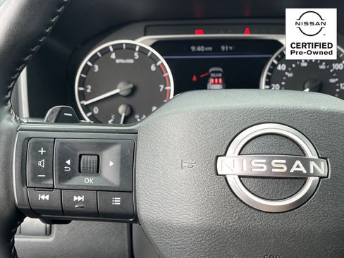 Certified 2025 Nissan Rogue SV FWD image 19