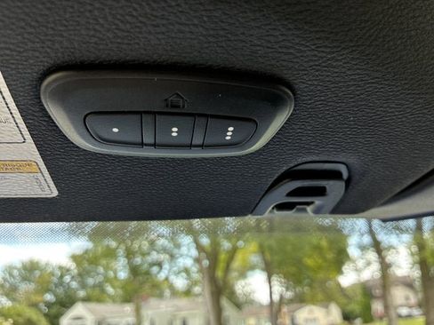 Certified 2019 Jeep Wrangler Unlimited Sahara w/ Cold Weather Group image 27