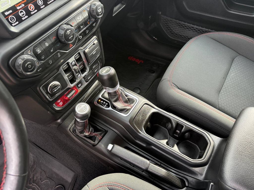 Used 2019 Jeep Wrangler Unlimited Rubicon AWD/4WD image 22