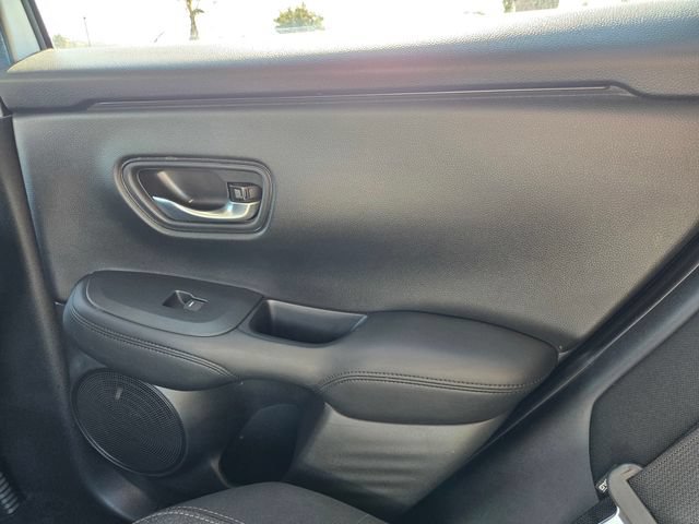 Used 2024 Honda HR-V LX image 11
