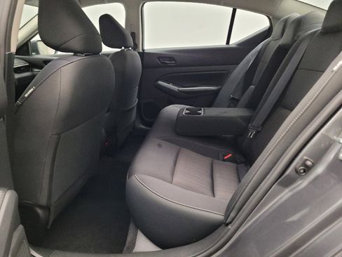 Used 2024 Nissan Altima 2.5 SV FWD image 18