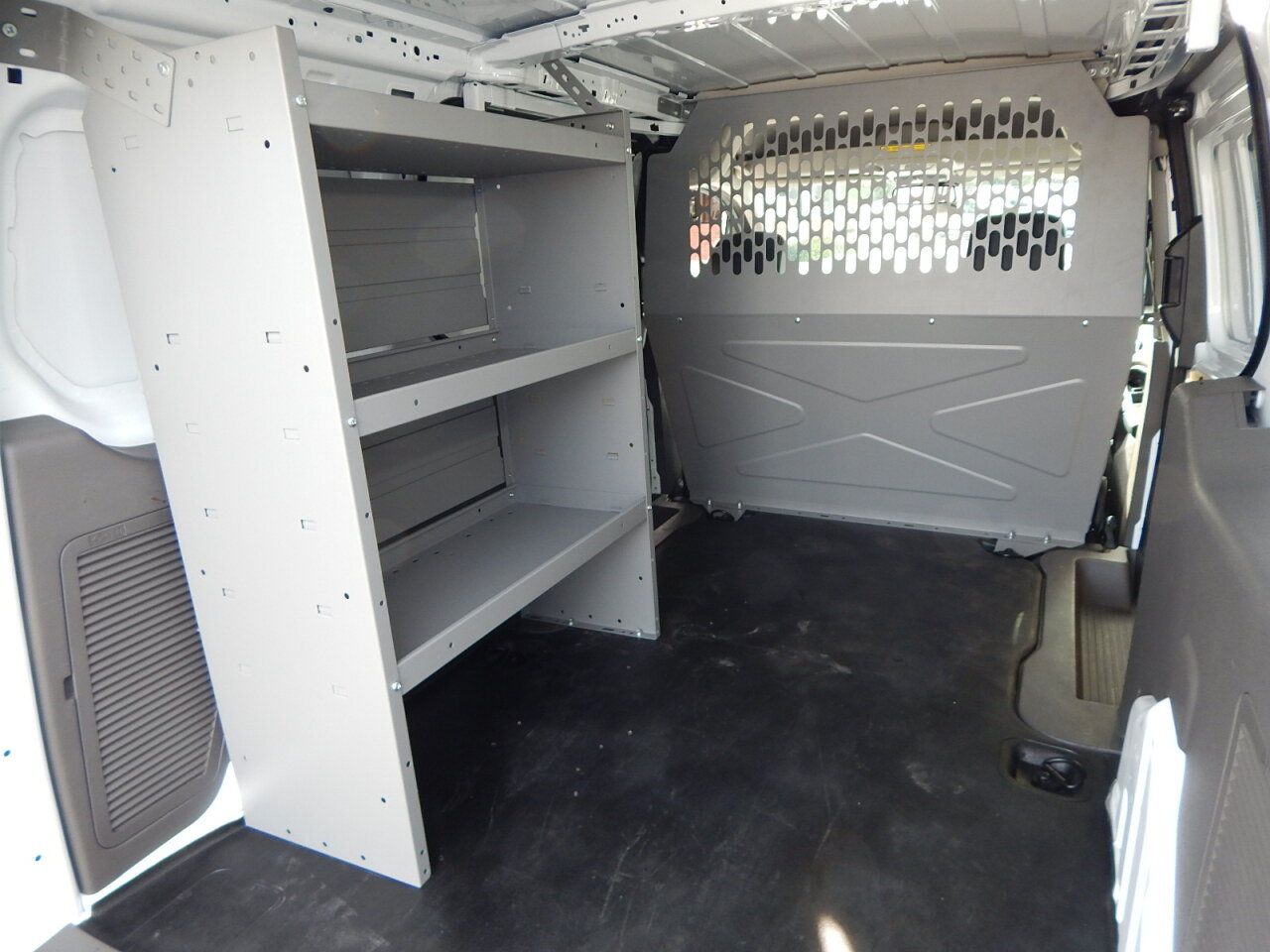 Used 2022 Ford Transit Connect XL FWD image 14