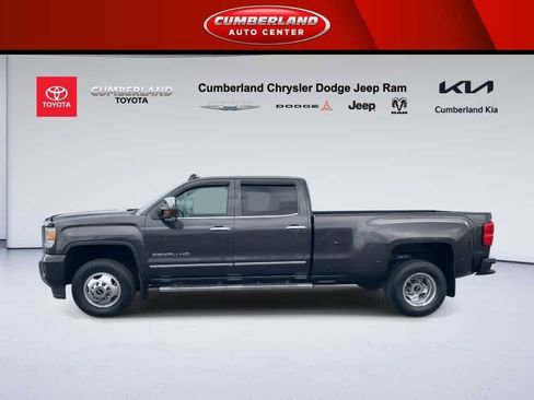 Used 2015 GMC Sierra 3500 Denali w/ Duramax Plus Package image 5